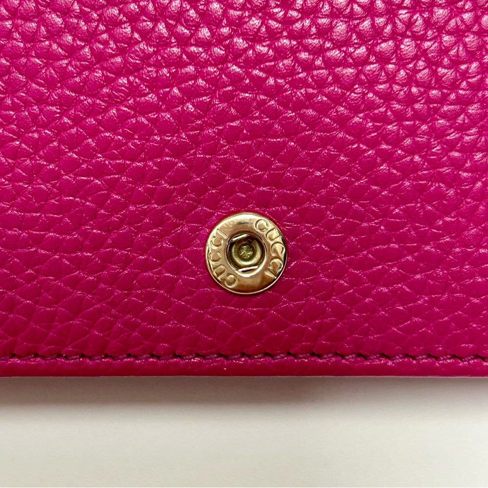GUCCI Mini Soho Pebbled Leather Wallet On Chain Crossbody Bag Magenta Hot Pink - Picture 7 of 16